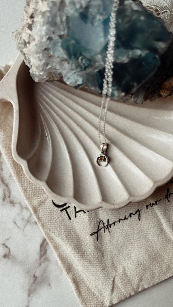 925 Sterling Silver Crescent Moon Pendant with Citrine
