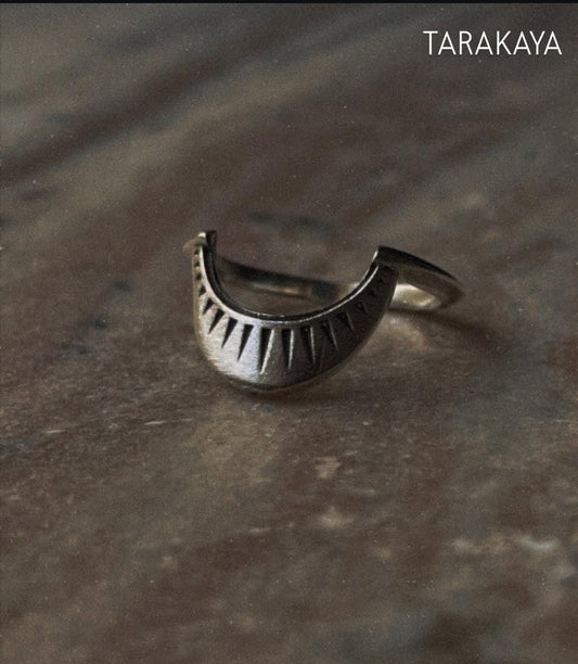 Tribal Sunrays Design Stackable Ring in 925 Sterling Silver