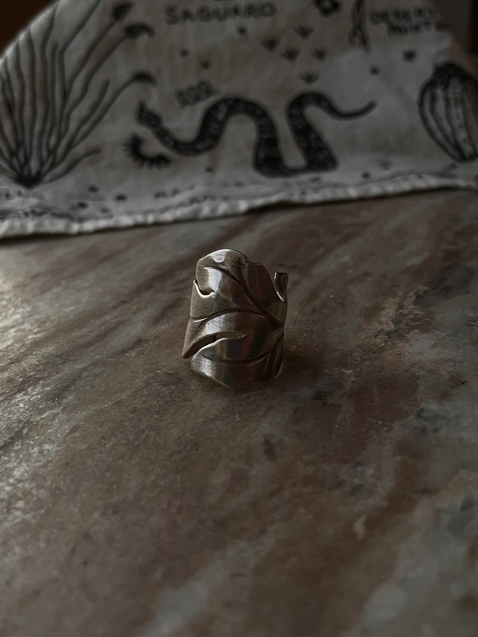 Nature-inspired maple leaf wrap ring in 925 sterling silver