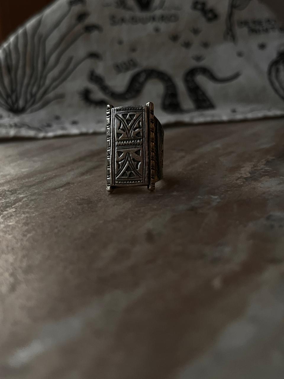925 silver adjustable ring with bohemian Turkish detailing