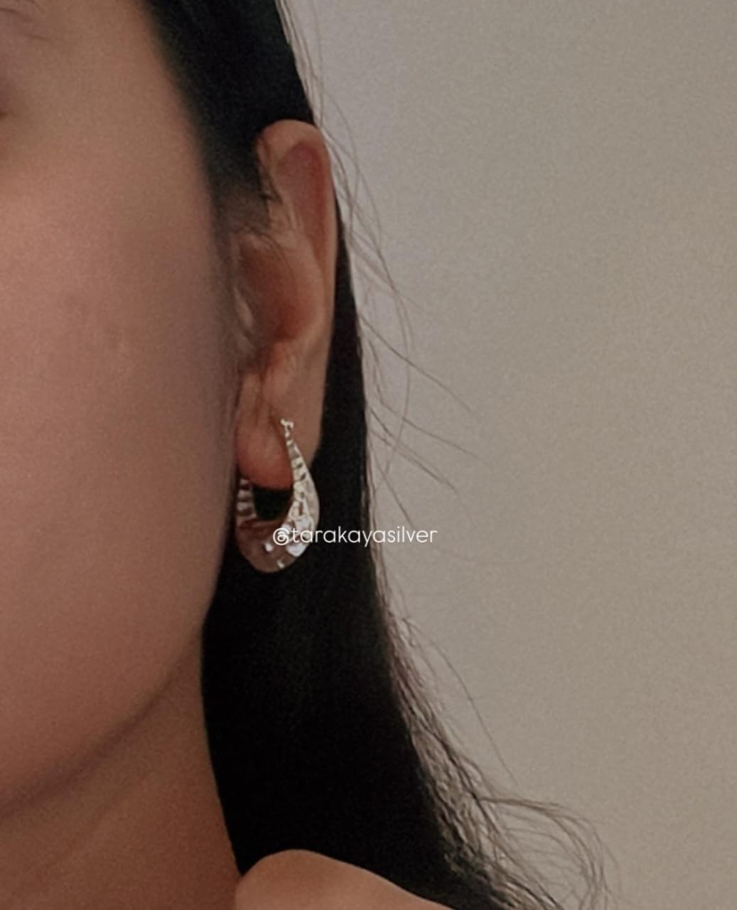 2-in-1 Italian U Statement Hoops in 925 Silver