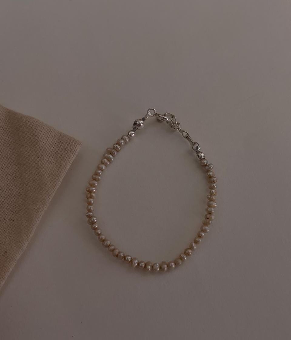 Basra Natural Fresh Water Pearl 925 Sterling Silver Bracelet