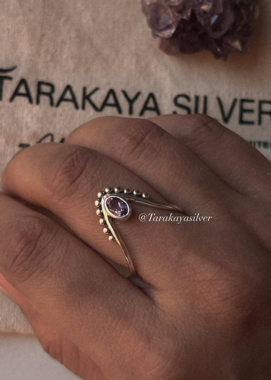 Handcrafted Vanki ring in 925 Sterling silver with Amethyst and Rawa detailing  