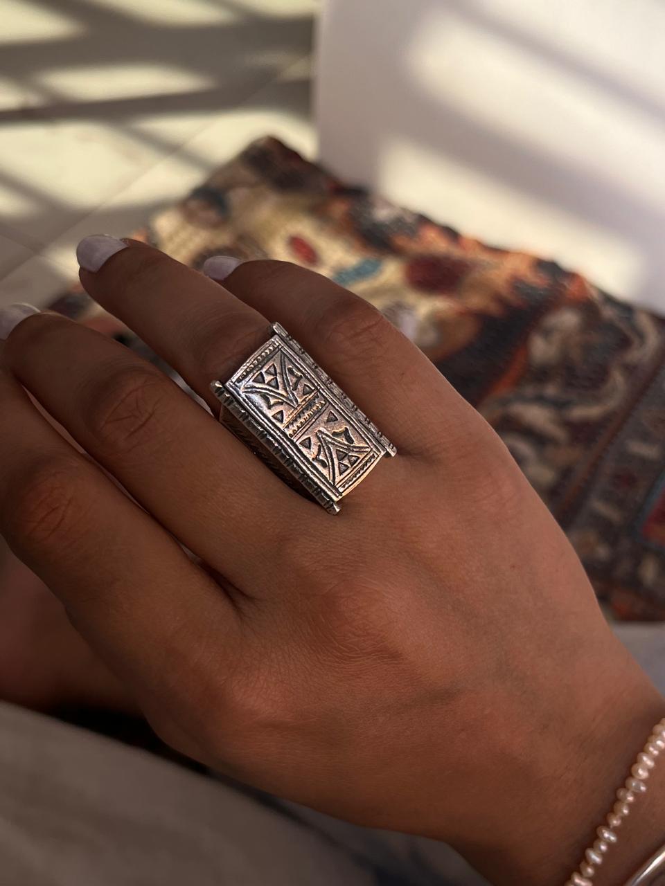 925 silver adjustable ring with bohemian Turkish detailing  