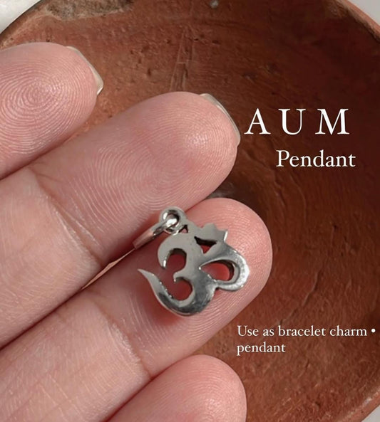 Plain Om/Aum 925 Sterling Silver Pendant