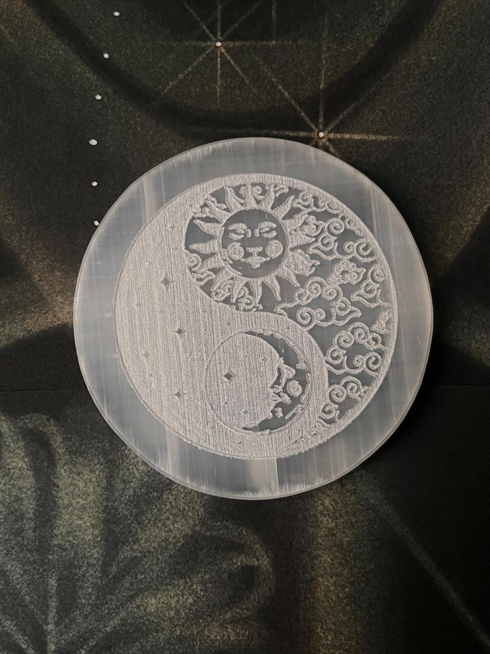 Selenite Charging Plate - Yin Yang- Moon Sun & Stars