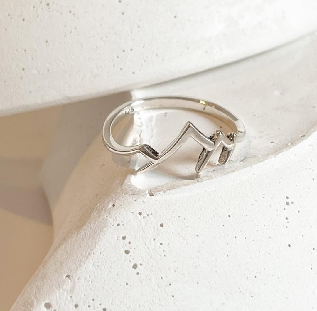 Mountains Stackable 925 Sterling Silver Ring