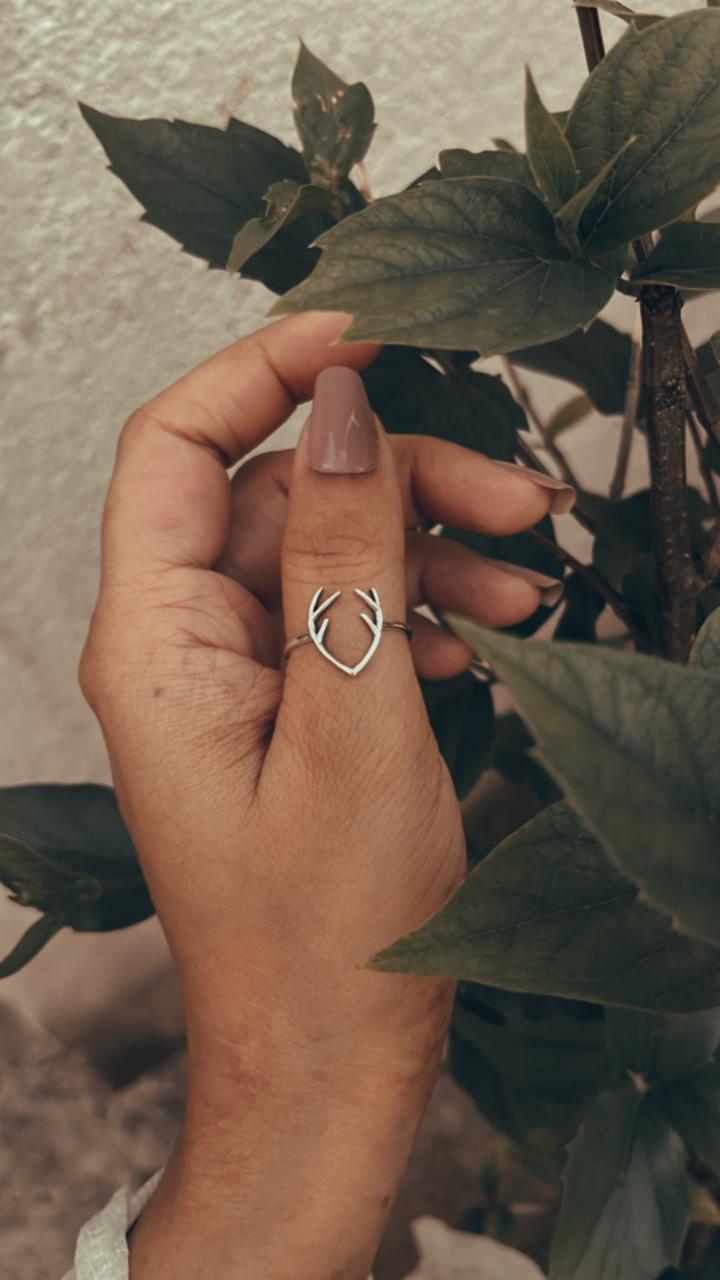 Antler 925 Sterling Silver Ring