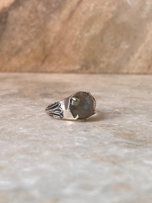 Labradorite Vintage Goth Style Checker Board Cut 925 Sterling Silver Ring