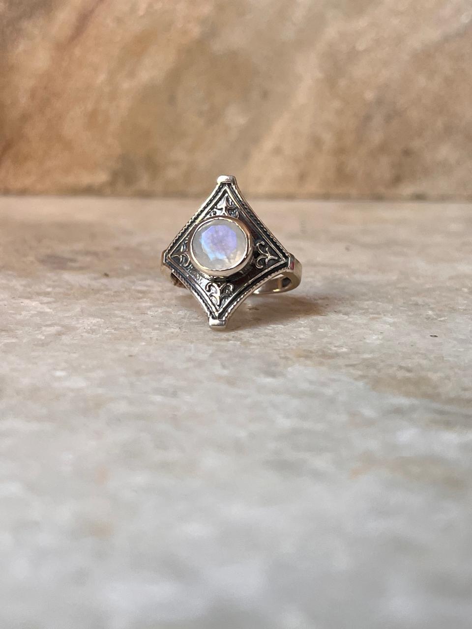 Moonstone Vintage Boho 925 Sterling Silver Ring