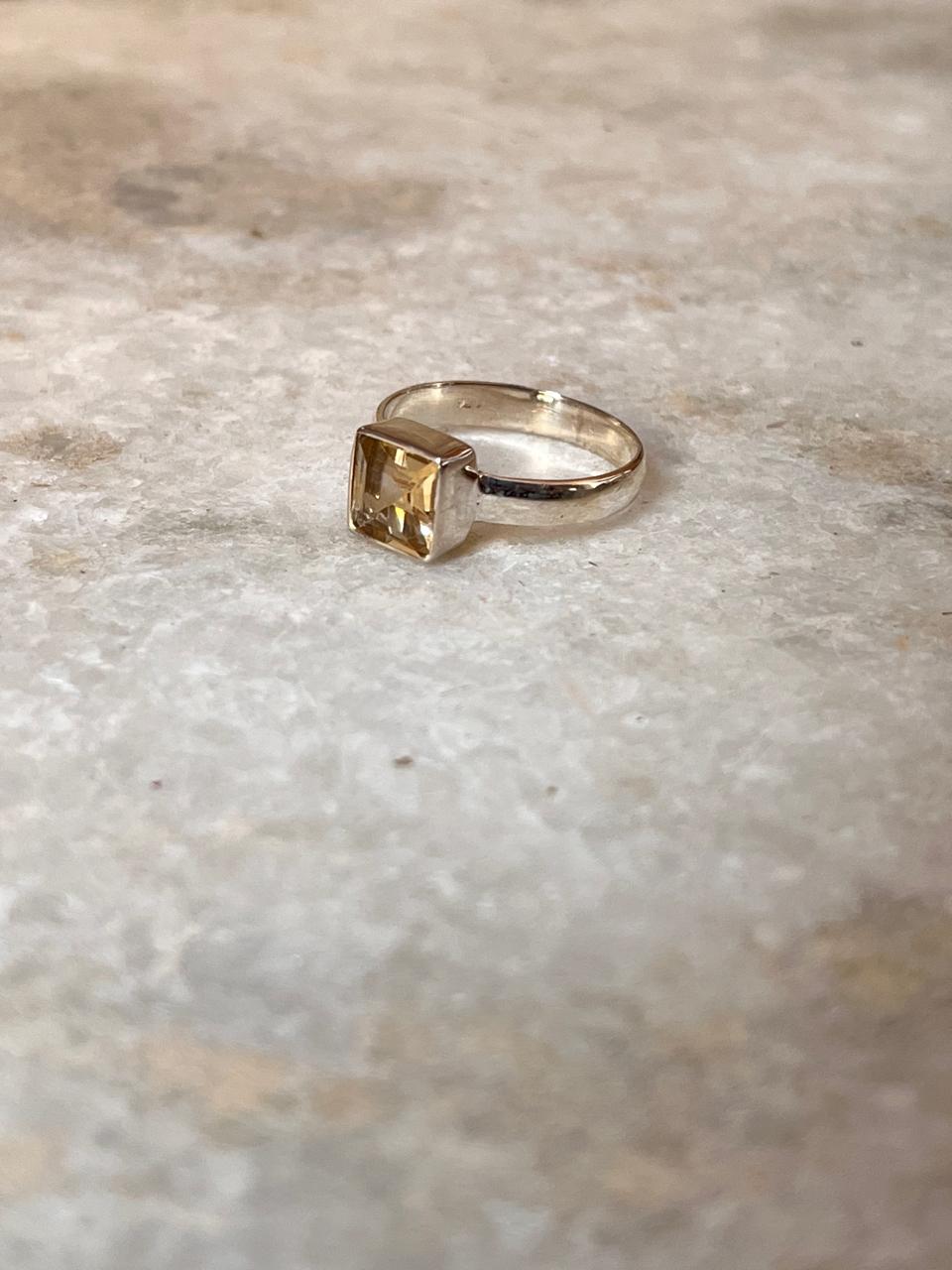 Citrine Square Cut Stone 925 Sterling Silver Ring