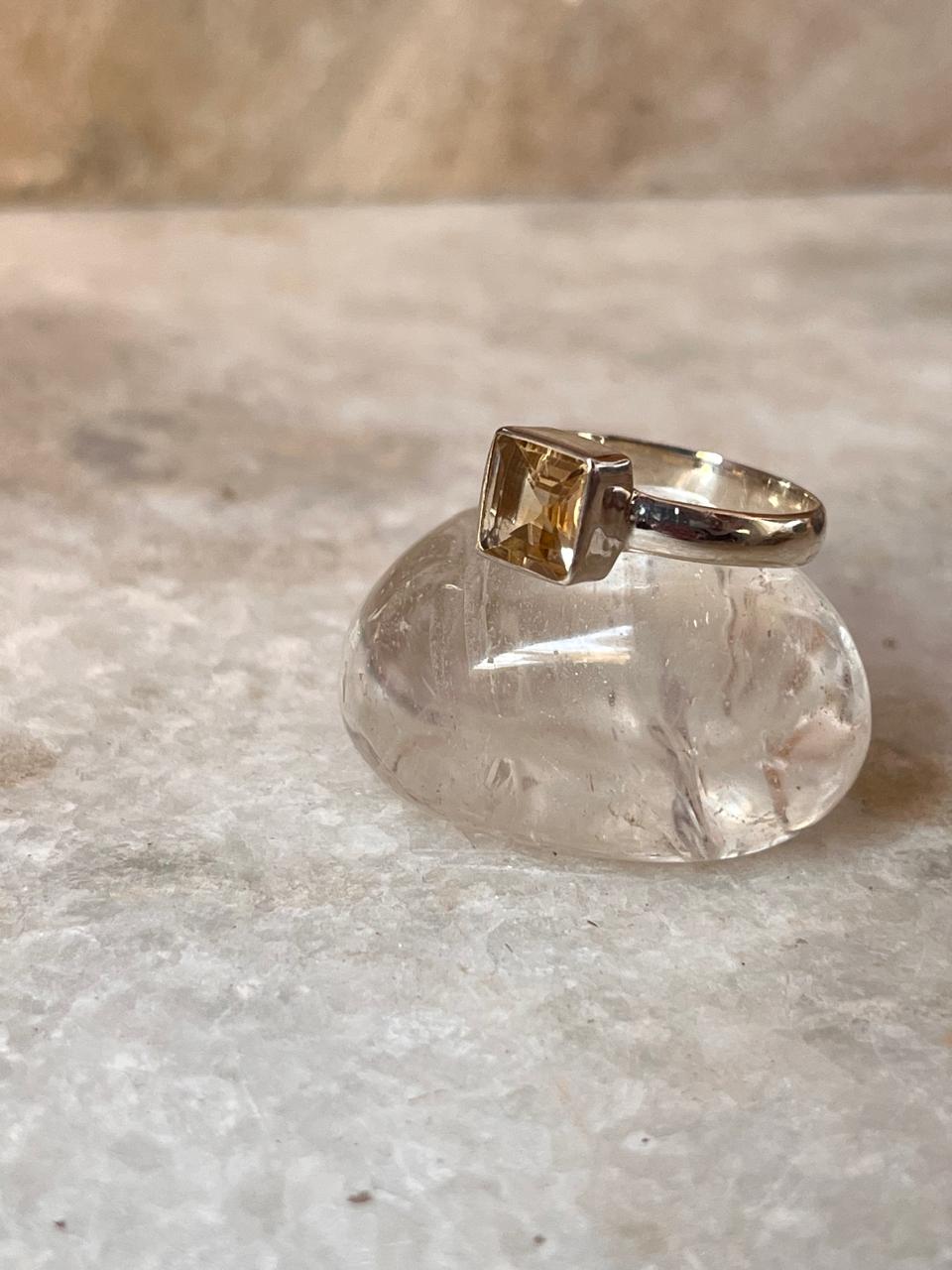 Citrine Square Cut Stone 925 Sterling Silver Ring