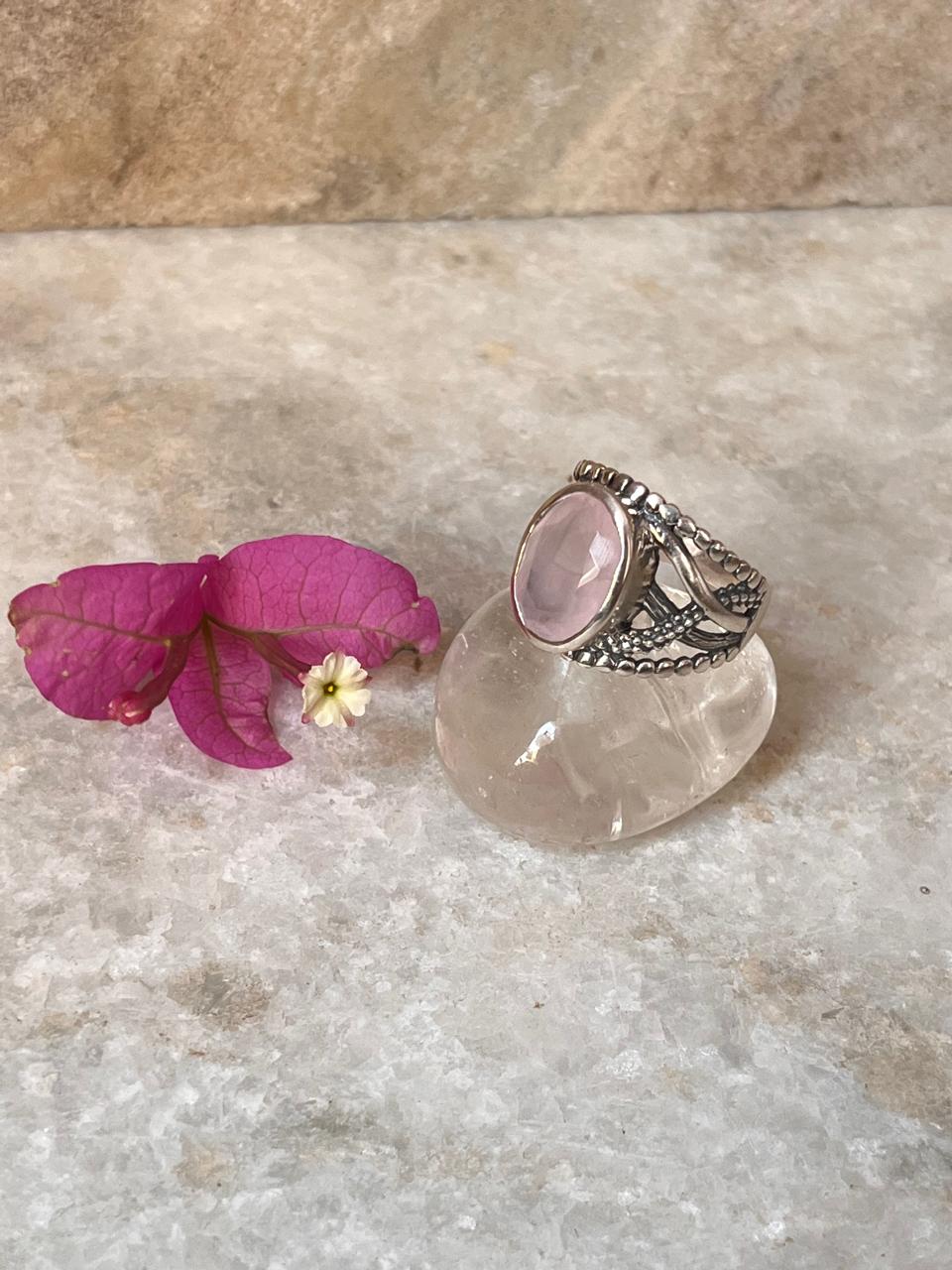 Rose Quartz Statement Twig textured Band 925 Sterling Silver Ring