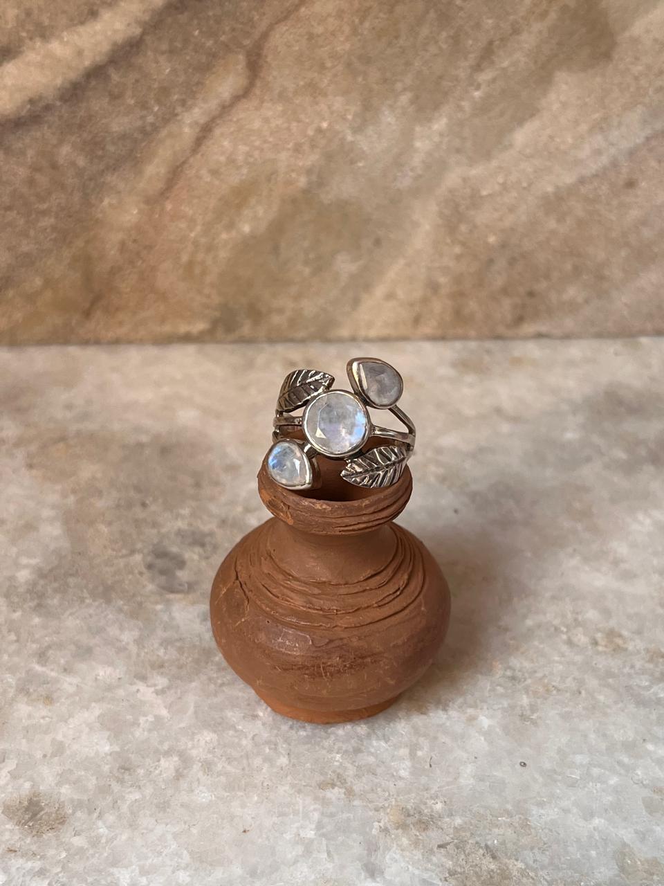 Moonstone Forest Statement 925 Sterling Silver Ring