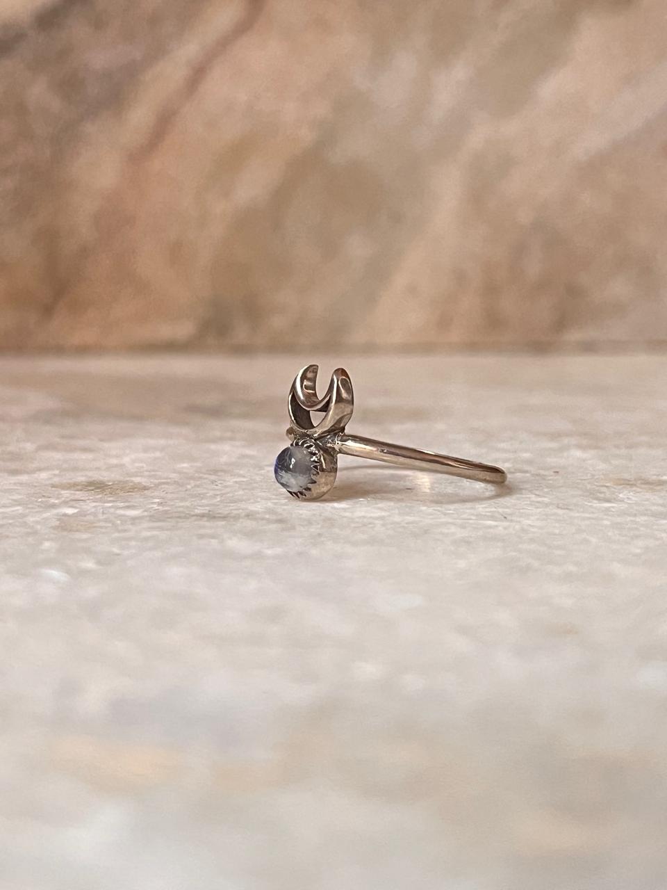 Moonstone Crescent Moon 925 Sterling Silver Ring