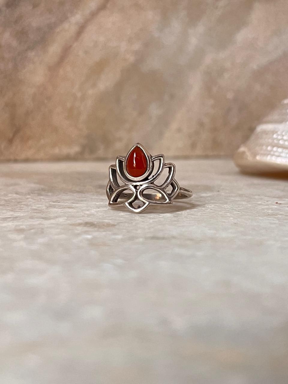 Carnelian Divine Lotus 925 Sterling Silver Ring