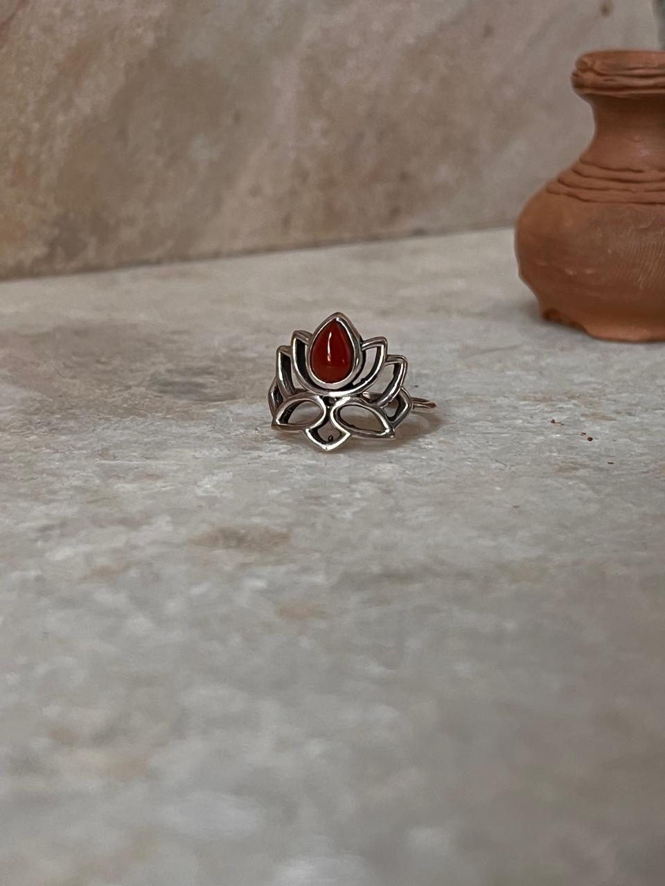 Carnelian Divine Lotus 925 Sterling Silver Ring