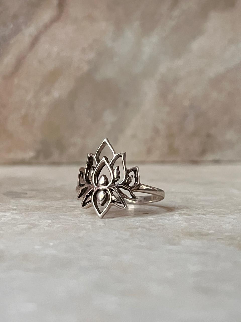 Big Divine Lotus 925 Sterling Silver Ring