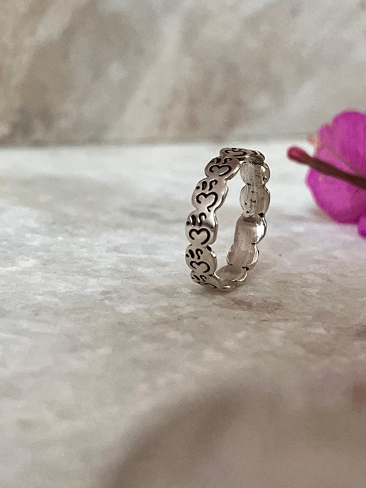 Om/Aum Engraved Circle of Life 925 Sterling Silver Ring