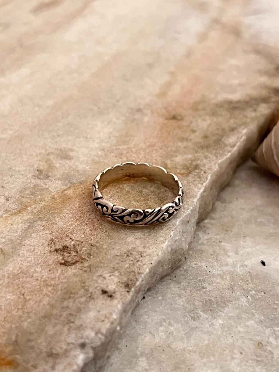 Medium Vintage Motif Band 925 Sterling Silver Ring