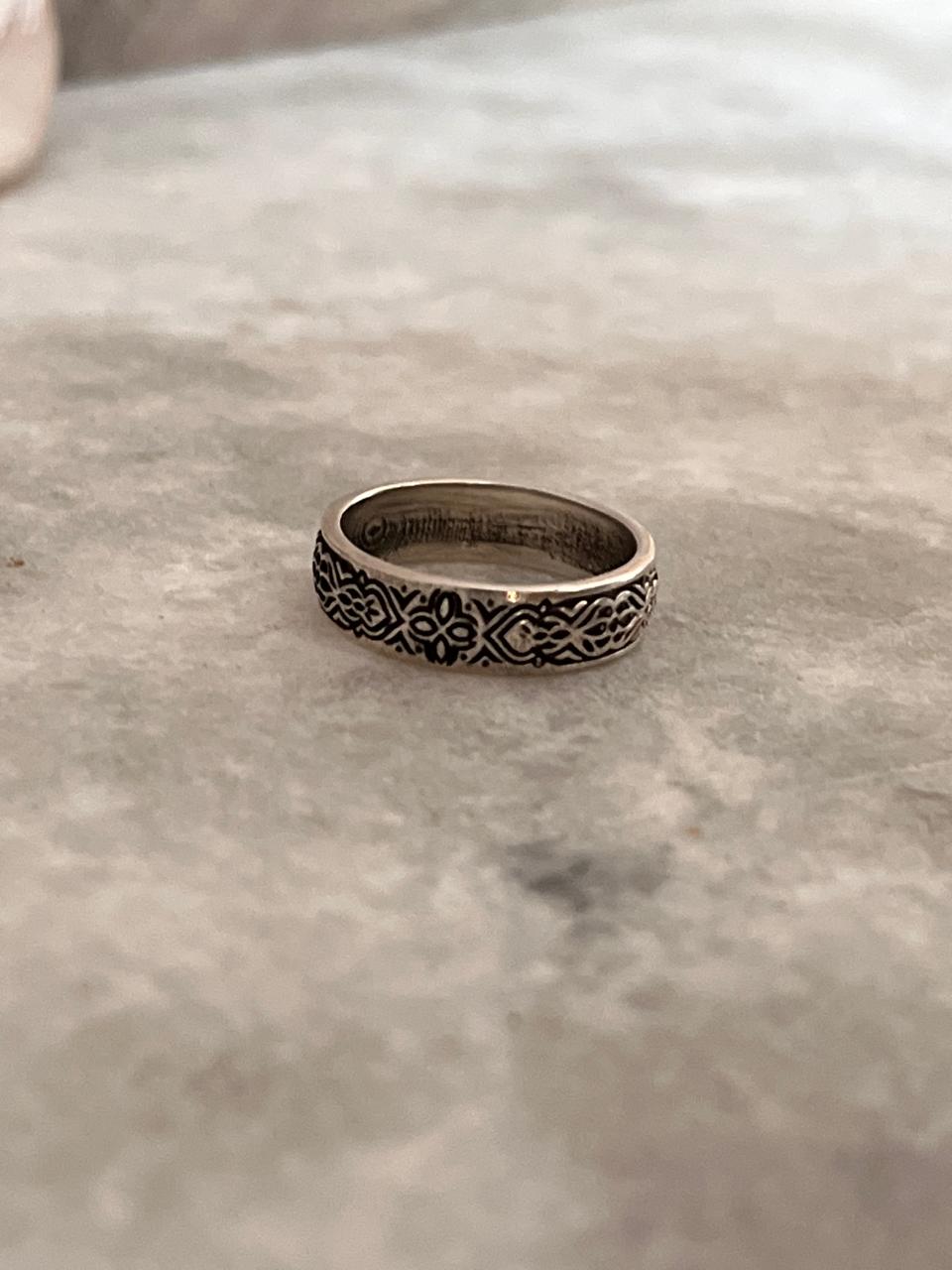 Sacred Journey 925 Sterling Silver Ring