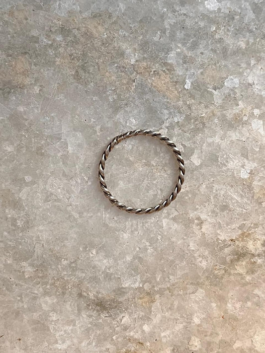 Unique 925 sterling silver twist rope minimal ring  