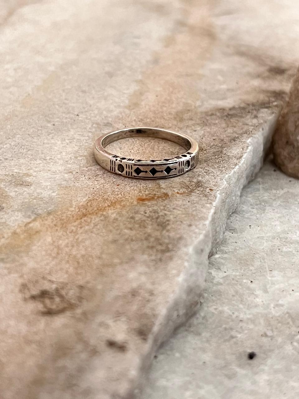 Tribal Engraved Side 1 925 Sterling Silver Ring