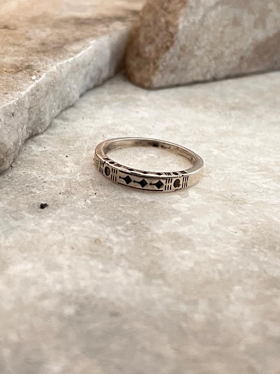 Tribal Engraved Side 1 925 Sterling Silver Ring