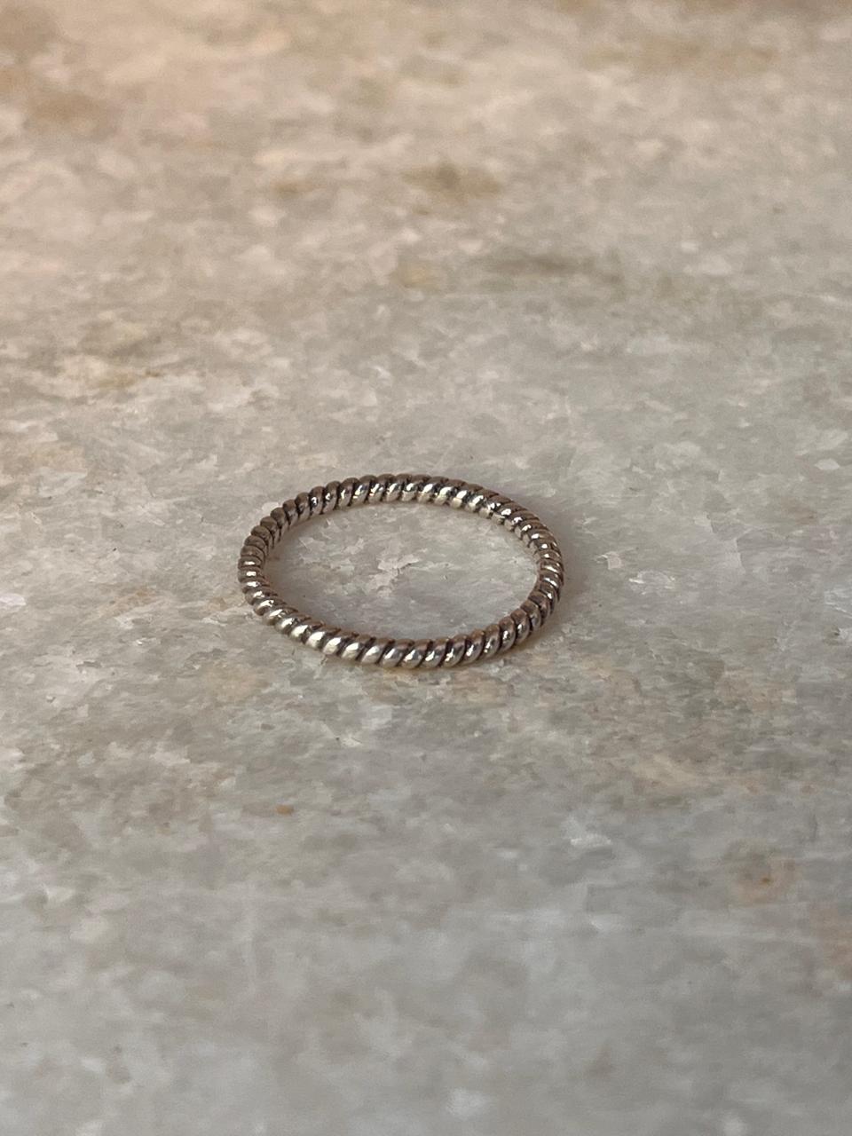 Classic Rope Band Stackable 925 Sterling Silver Ring