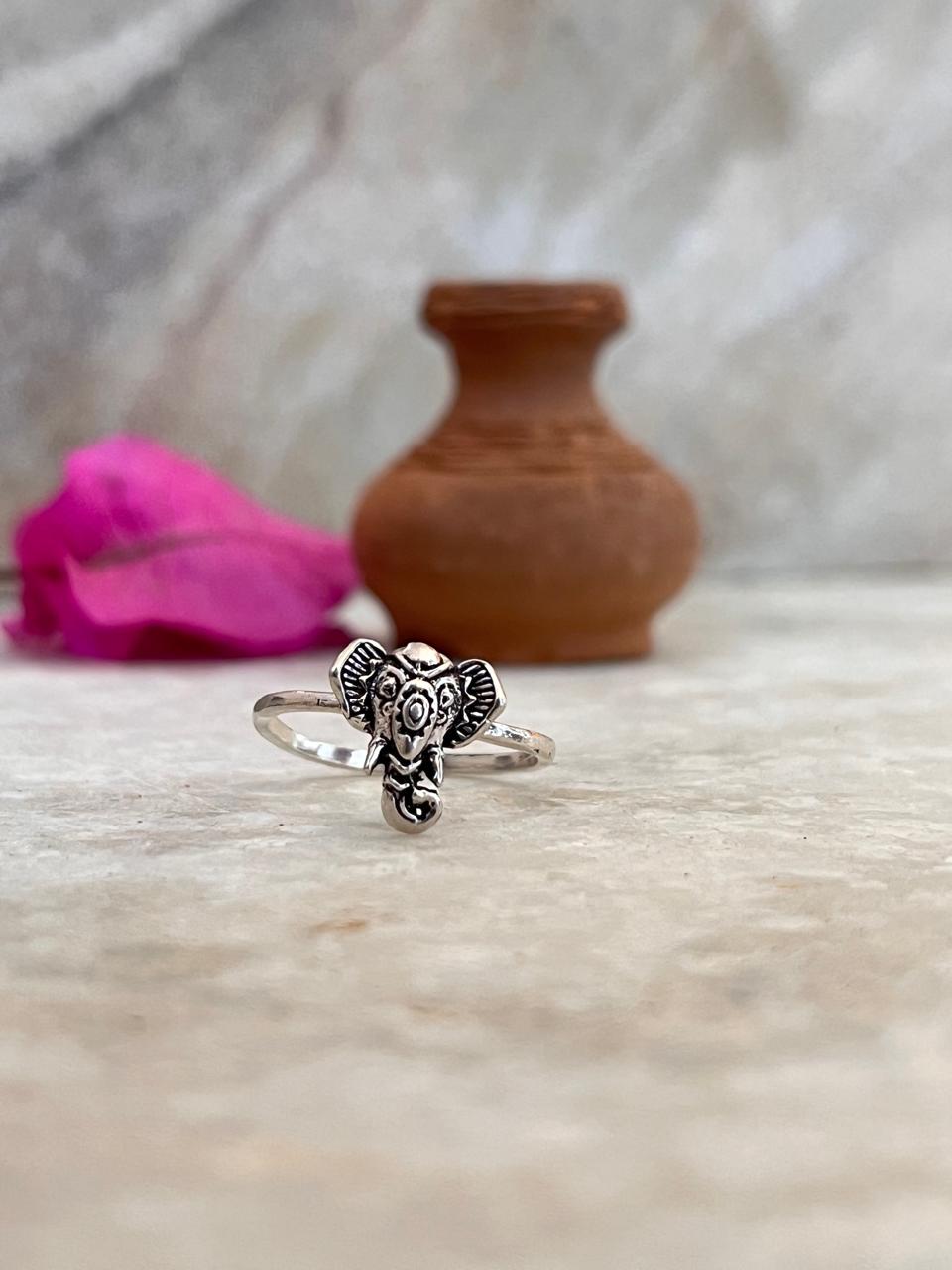 Boho Hathi 925 Sterling Silver Ring