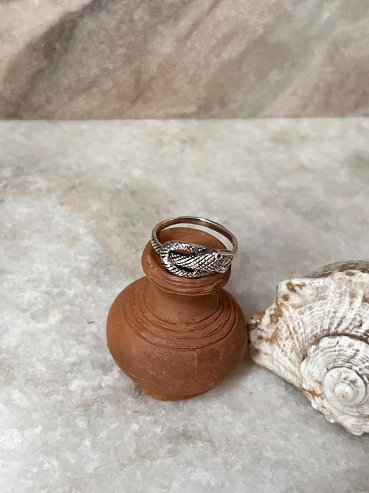 Eternal Snake/ Serpent Knot 925 Sterling Silver Ring
