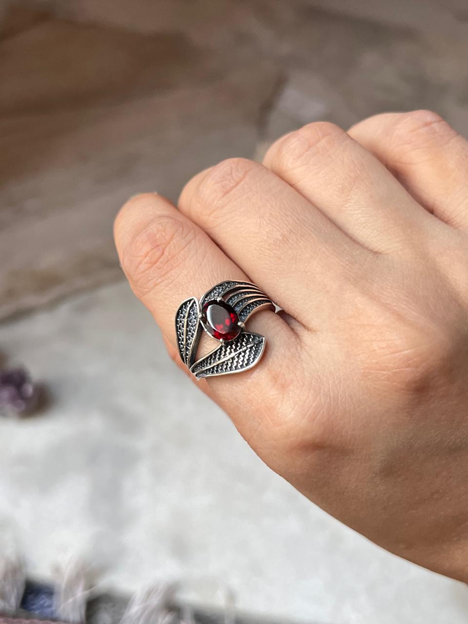 Garnet Leaf Wrap 925 Sterling Silver Ring