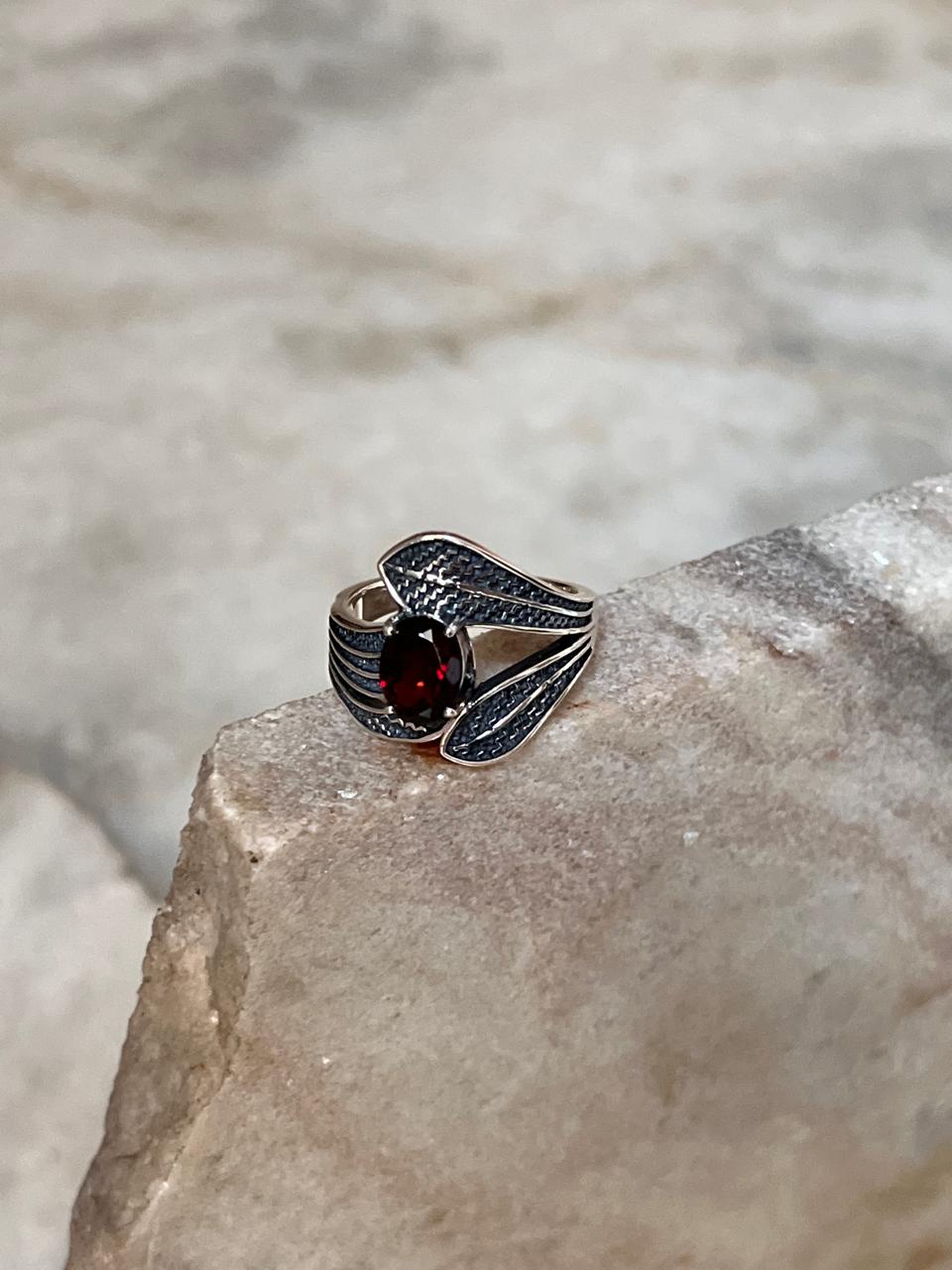 Garnet Leaf Wrap 925 Sterling Silver Ring