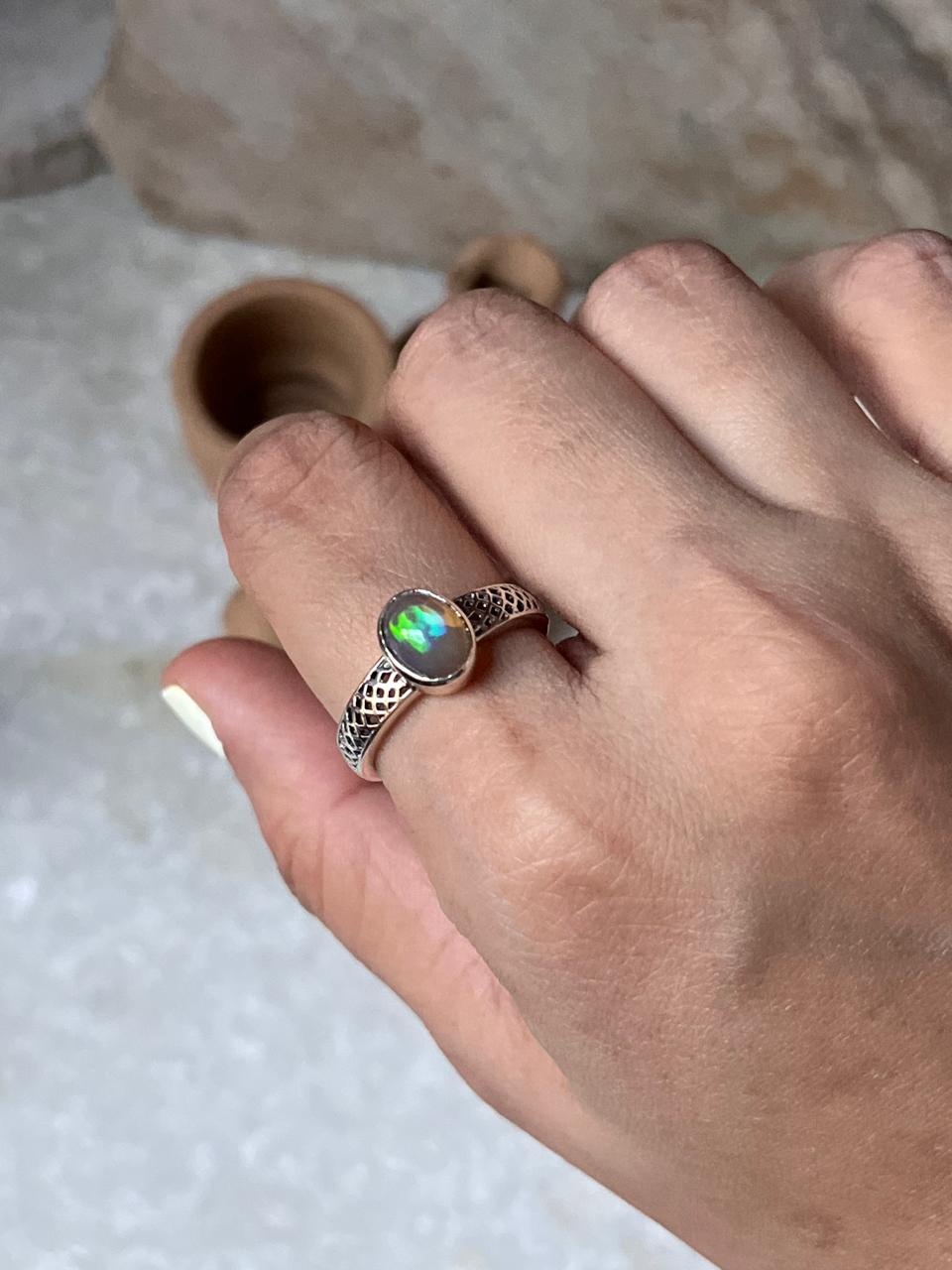 Patterned Band Opal 925 Sterling Silver Ring