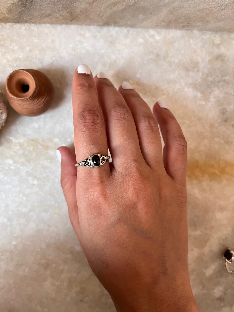 Black Onyx Flower 925 Sterling Silver Ring