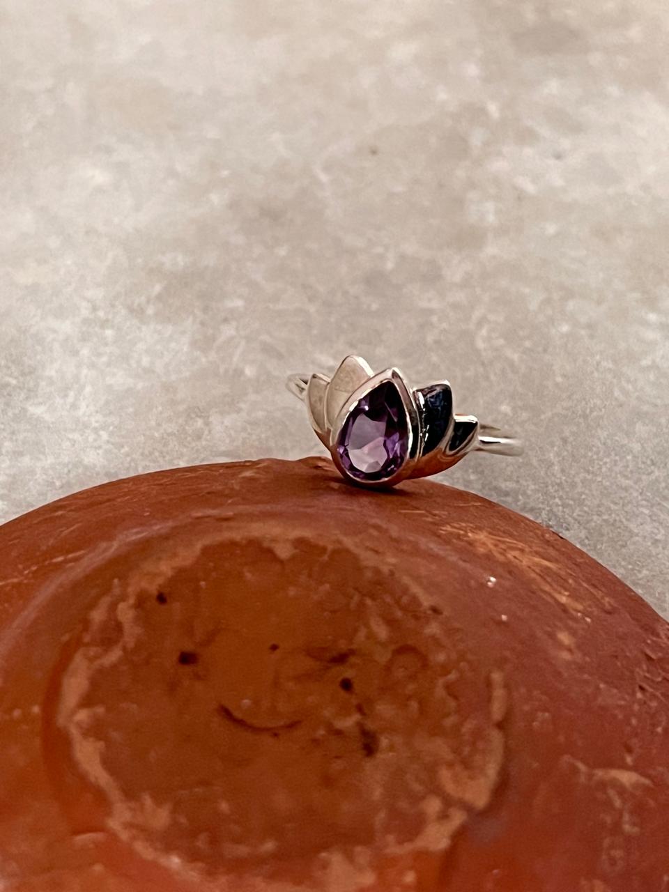 Amethyst Divine Lotus 925 Sterling Silver Ring