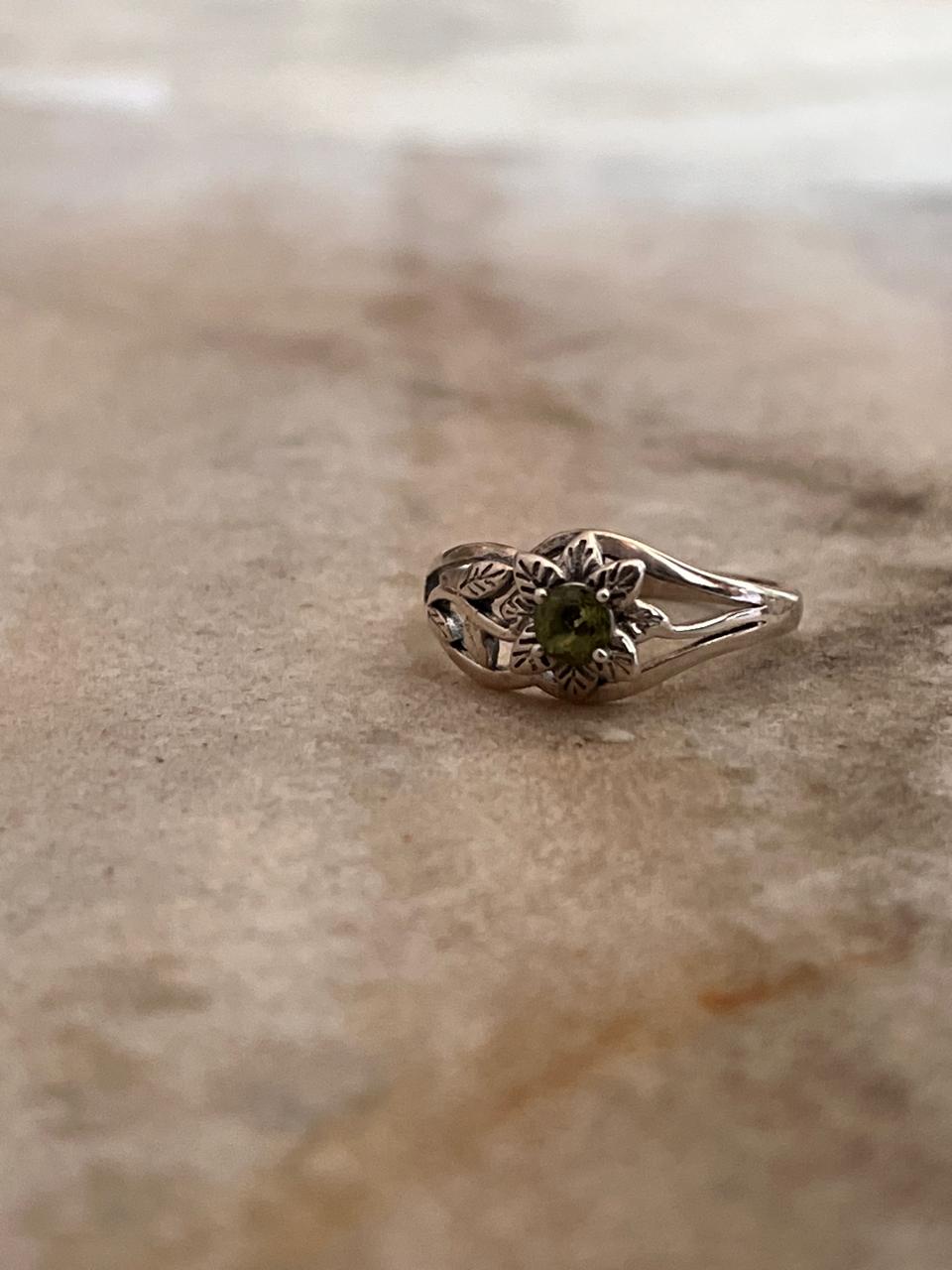 Peridot Forest 925 Sterling Silver Ring