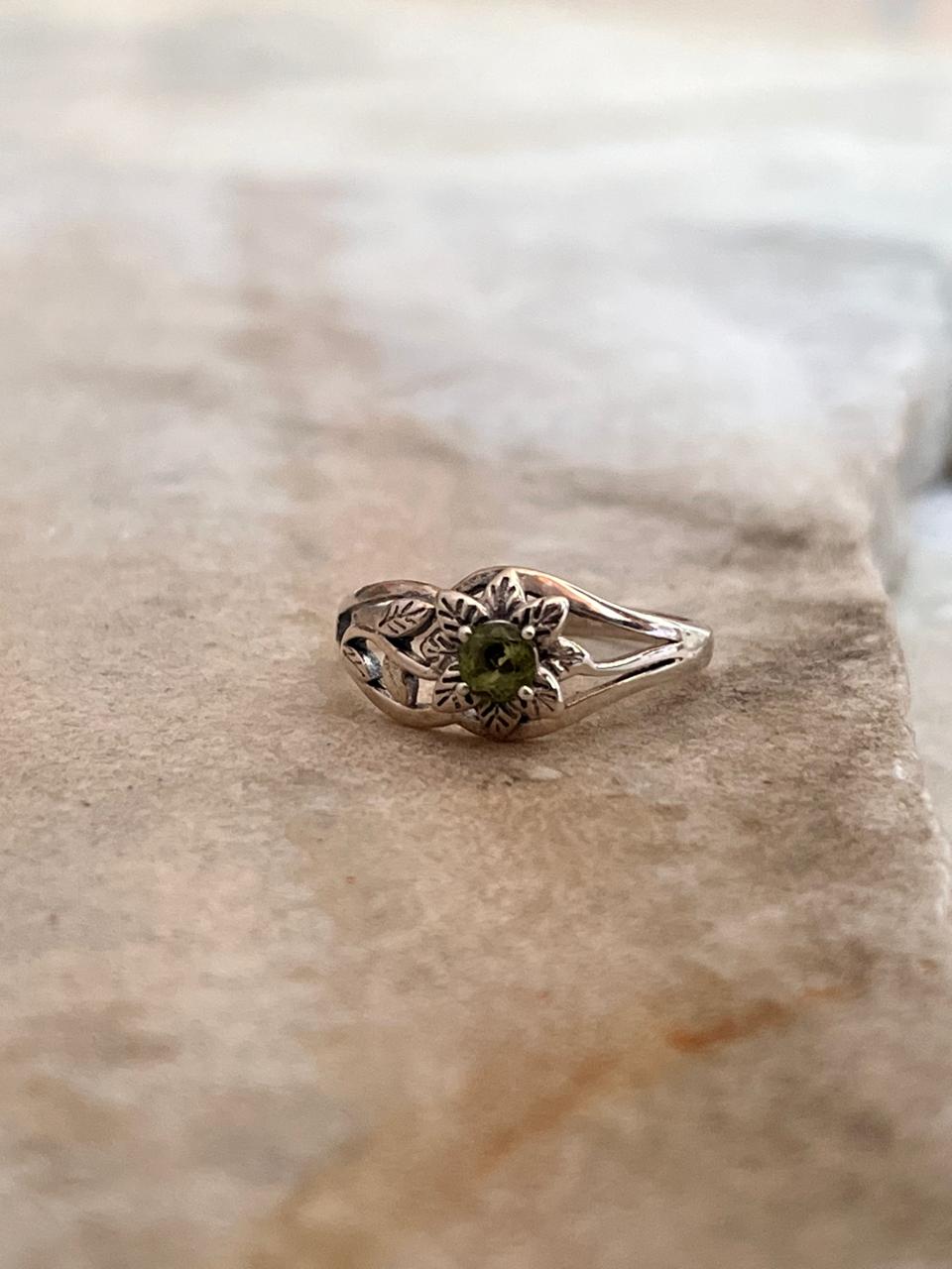 Peridot Forest 925 Sterling Silver Ring