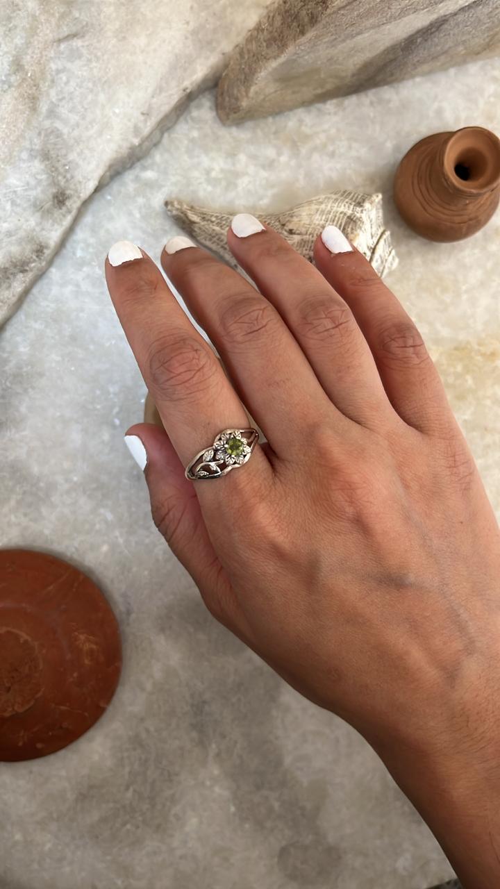 Peridot Forest 925 Sterling Silver Ring