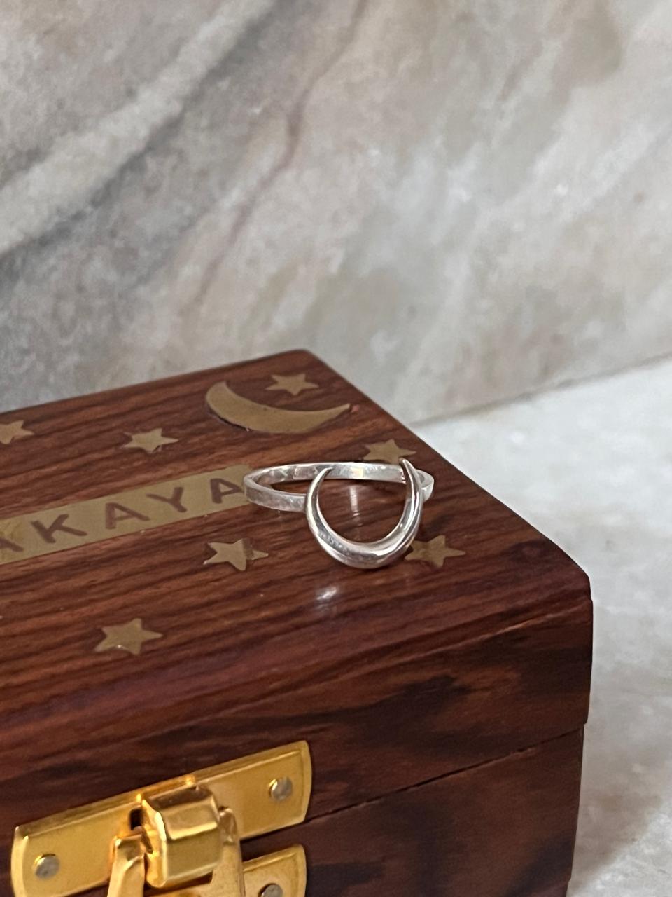 Plain Crescent Moon 925 Sterling Silver Ring