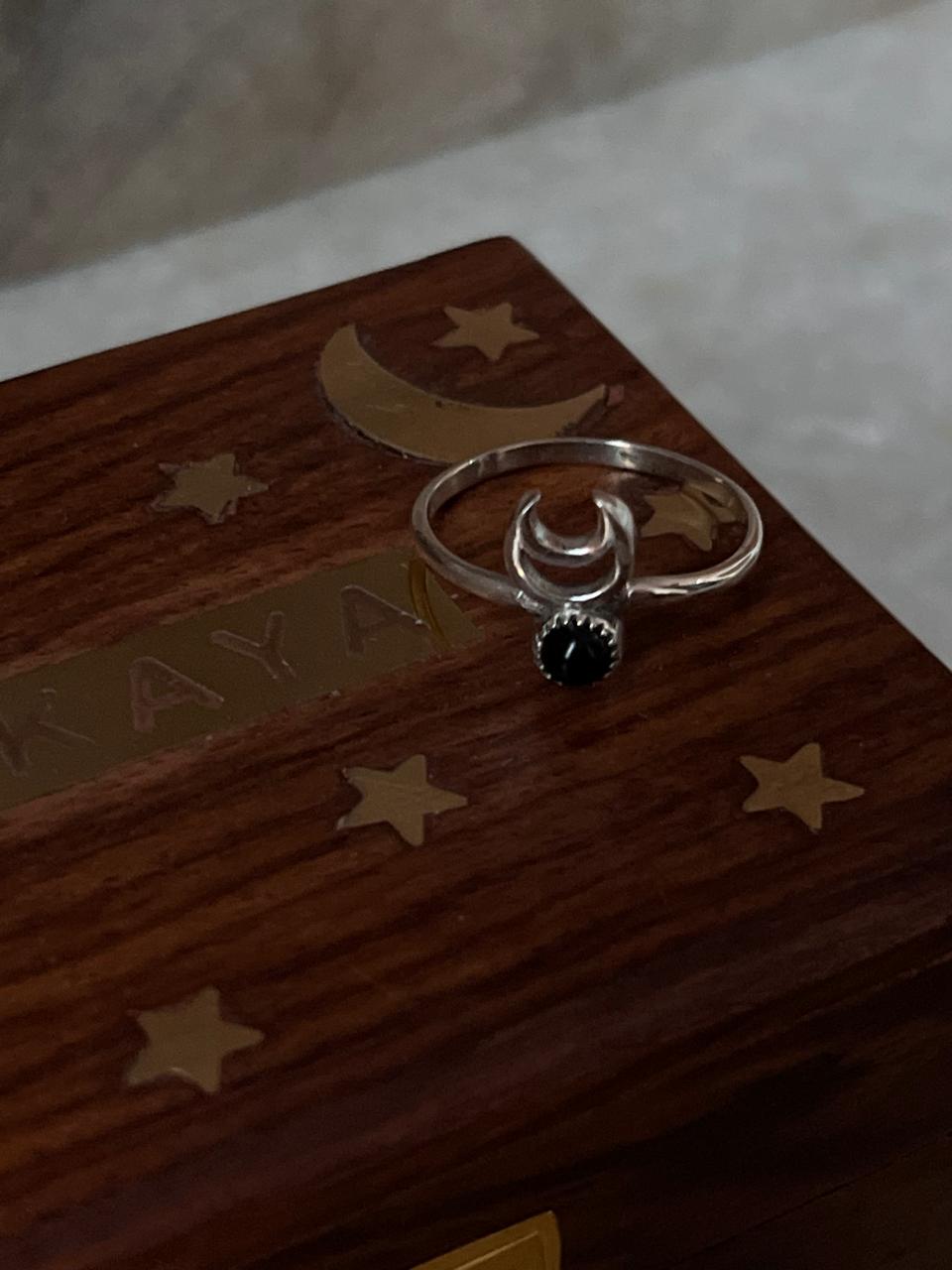 Black Onyx Crescent Moon 925 Sterling Silver Ring