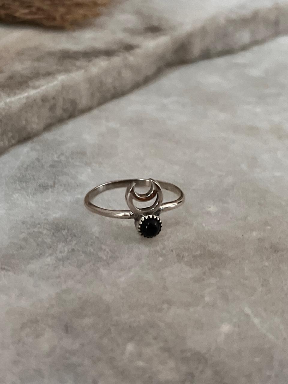 Black Onyx Crescent Moon 925 Sterling Silver Ring