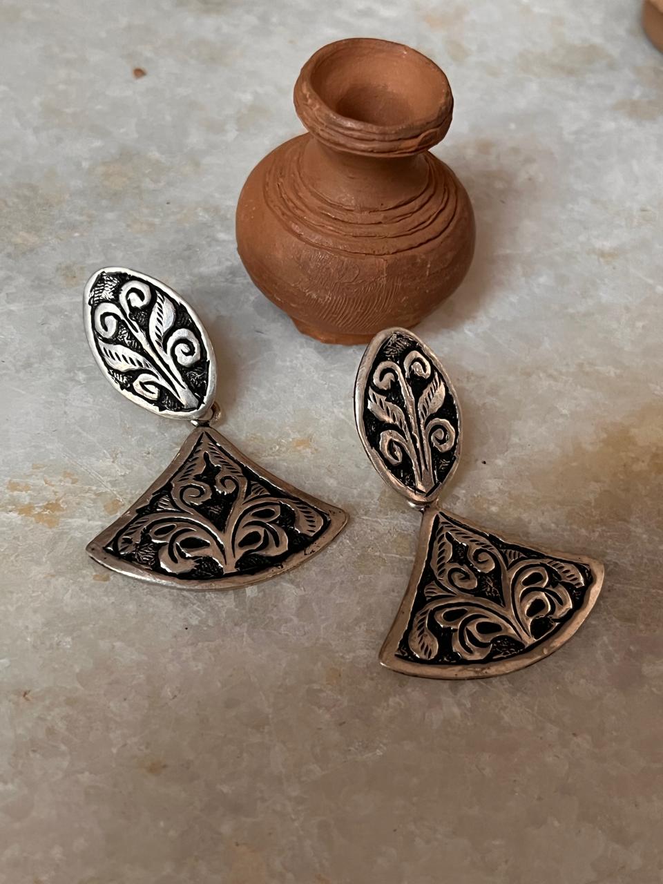 Antique Chitai handcrafted 925 Sterling Silver Earrings