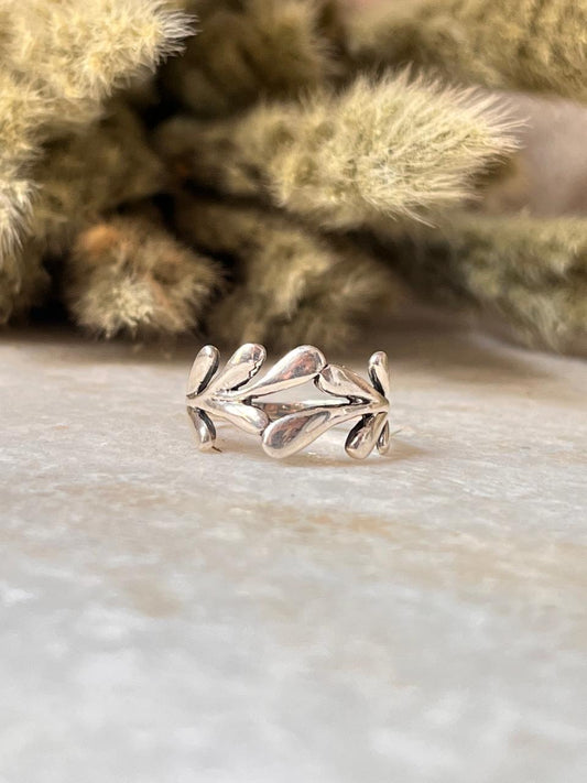Molten Leaf 925 Sterling Silver Ring