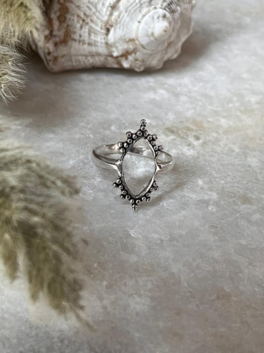 Tribal Rawa Almond 925 Sterling Silver Ring