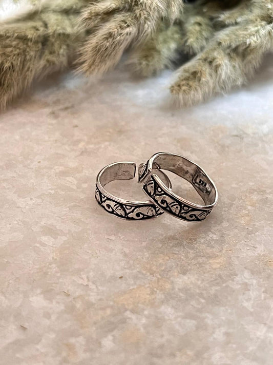 Fish design toe ring in 925 sterling silver  