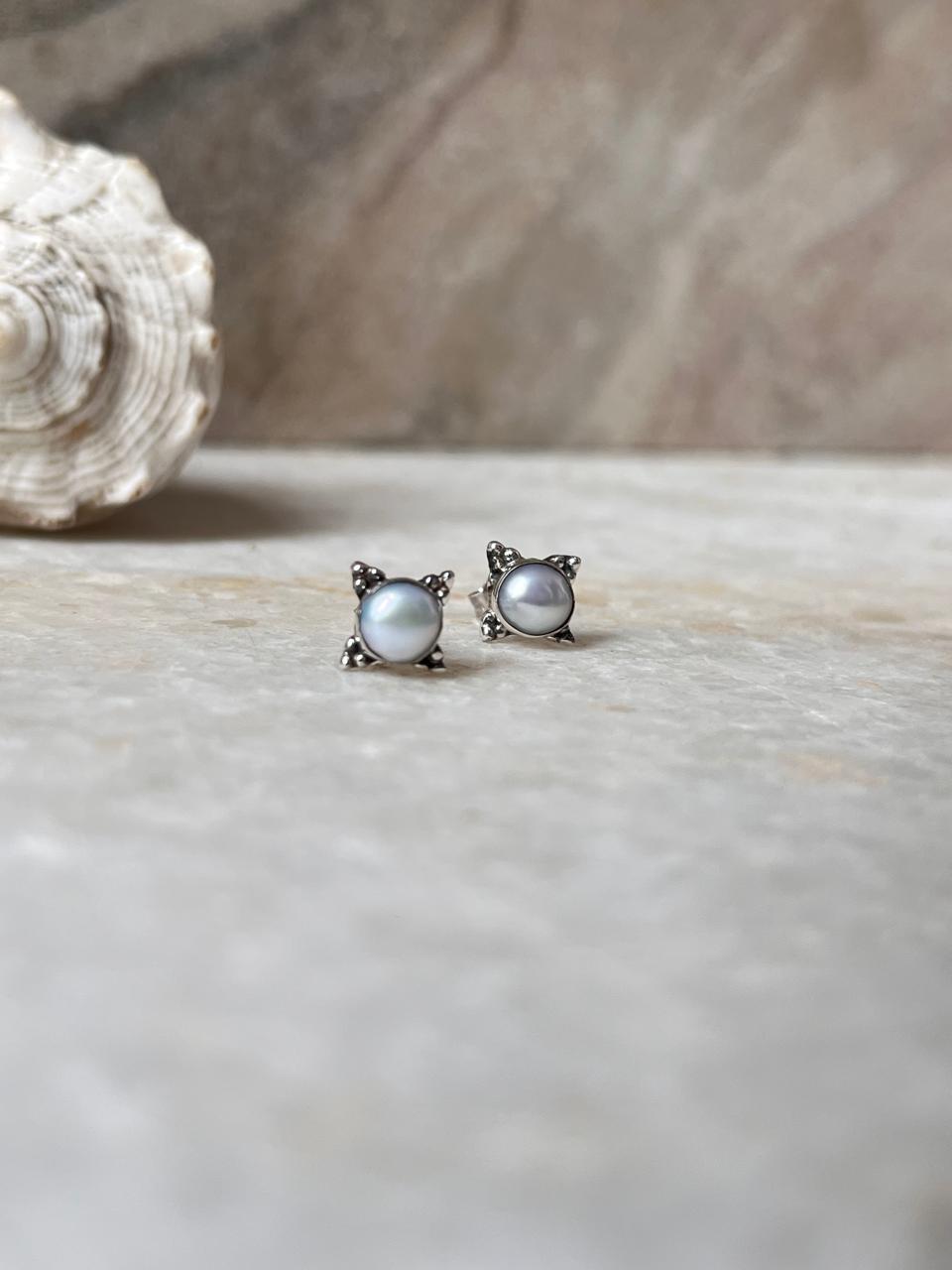 Fresh Water Pearl Boho Rawa Round Studs 925 Sterling Silver Earrings