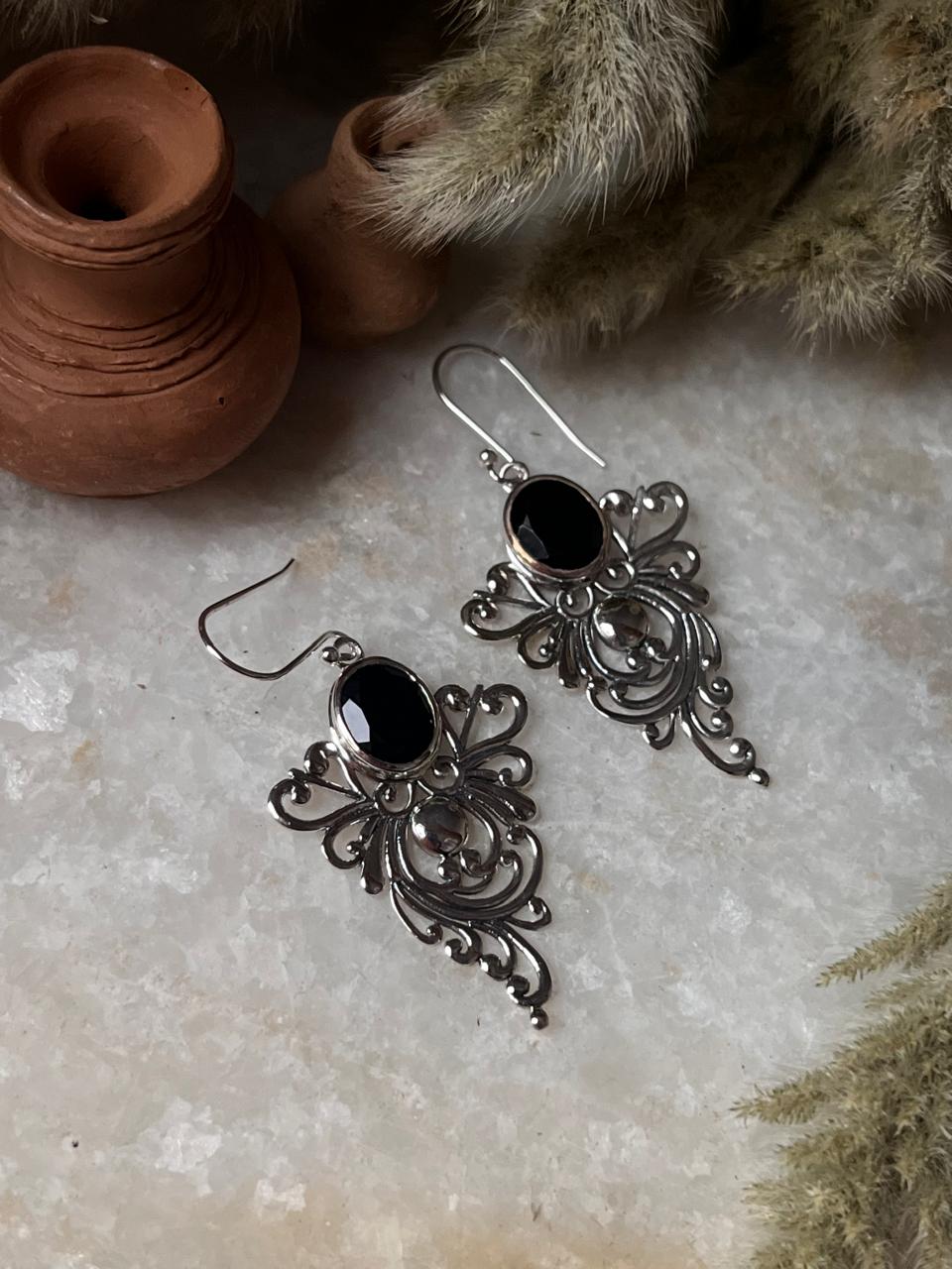 925 silver statement earrings with black onyx gemstone
