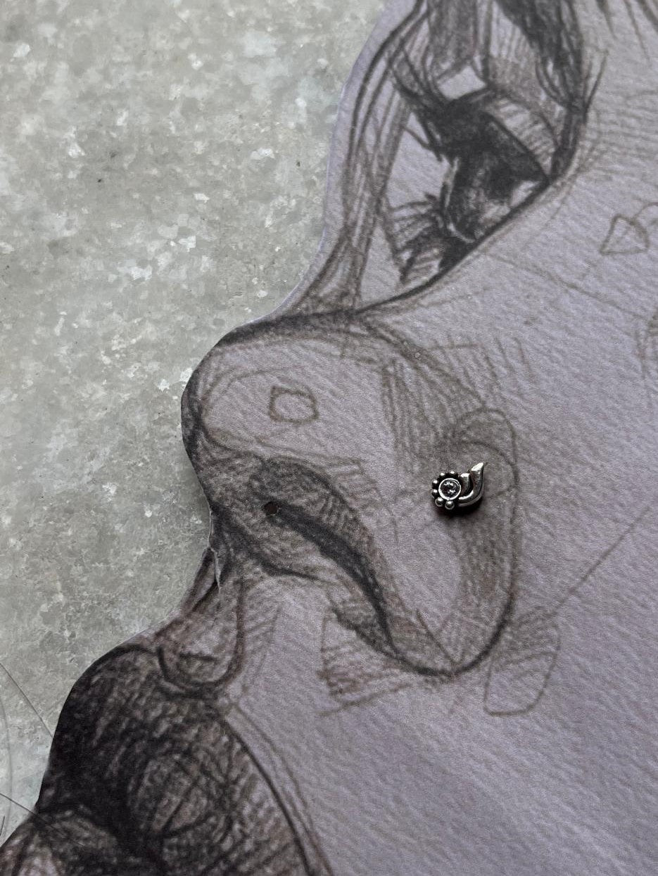 Ethnic tribal rawa white CZ stone nose stud silver