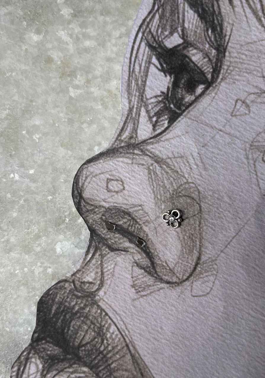 Tribal Rawa White Cz Stone Wired Back 925 Sterling Silver Nose pin